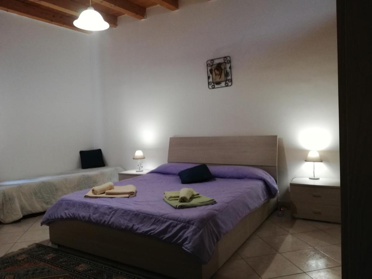 Casa Dell'Aquila Barocca Apartment Рагуза Екстериор снимка